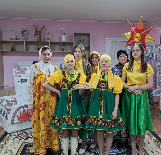 Фольклорный праздник     &amp;quot; Рождественские святки&amp;quot;.